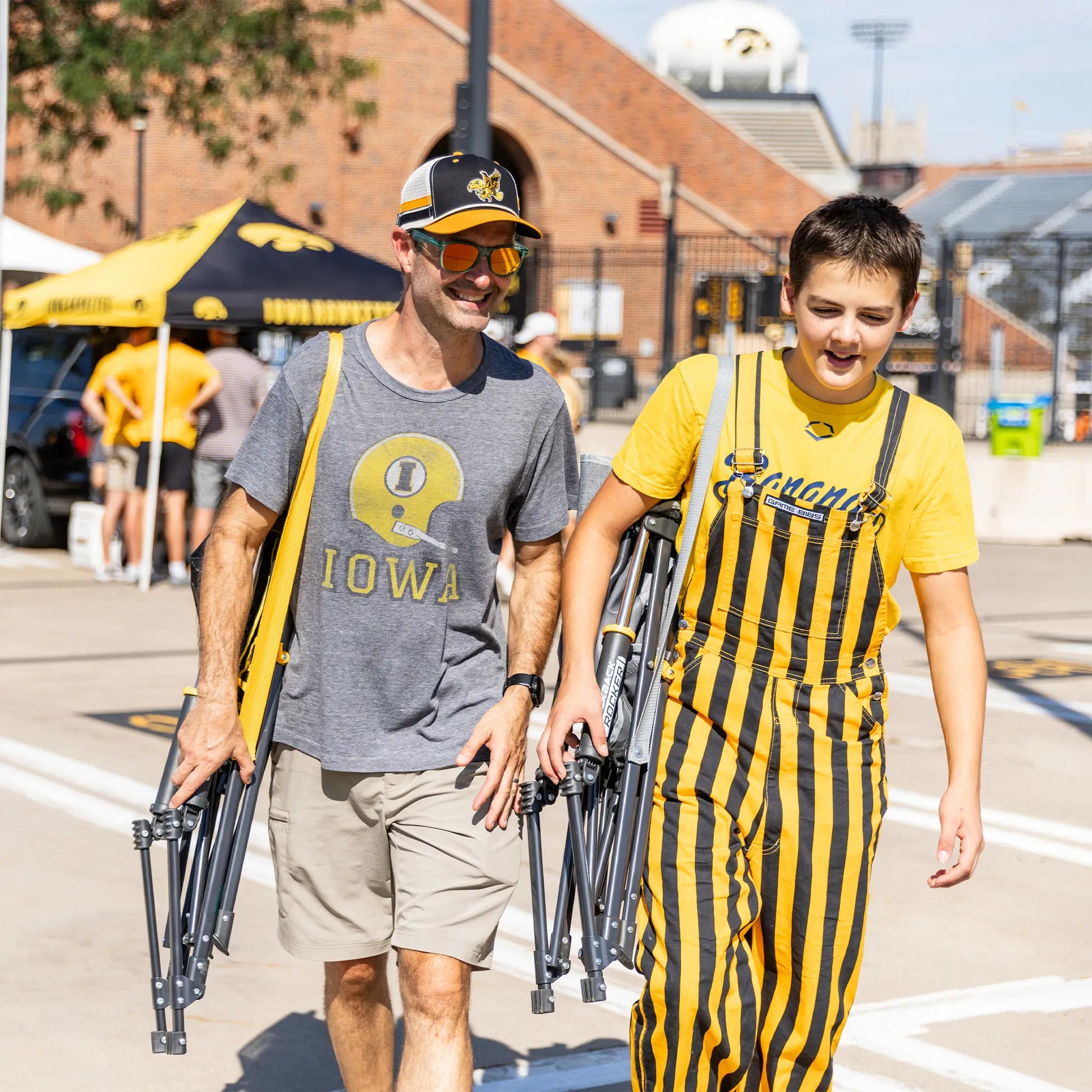 Comfort Pro Rocker™ - Iowa Hawkeyes